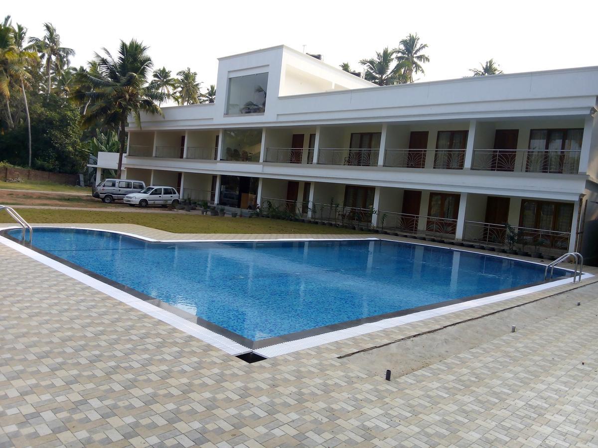 Travancore Island Resort Thiruvananthapuram Esterno foto